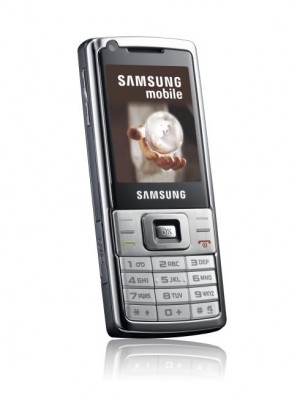 Samsung L700