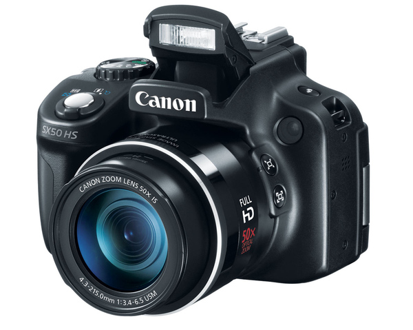 Canon представляет PowerShot G15 с объективом f/1,8 и первую в мире компактную камеру с 50-кратным оптическим зумом1 PowerShot SX50 HS