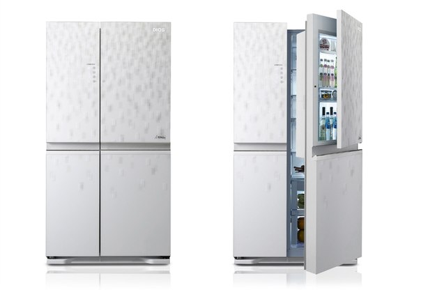 В Украине представлен холодильник LG "Дверь-в-двери"